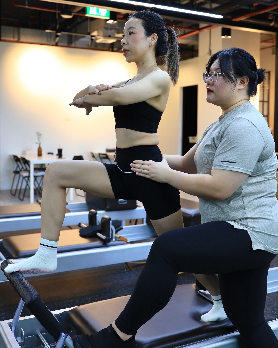 Foot work on the apparatus