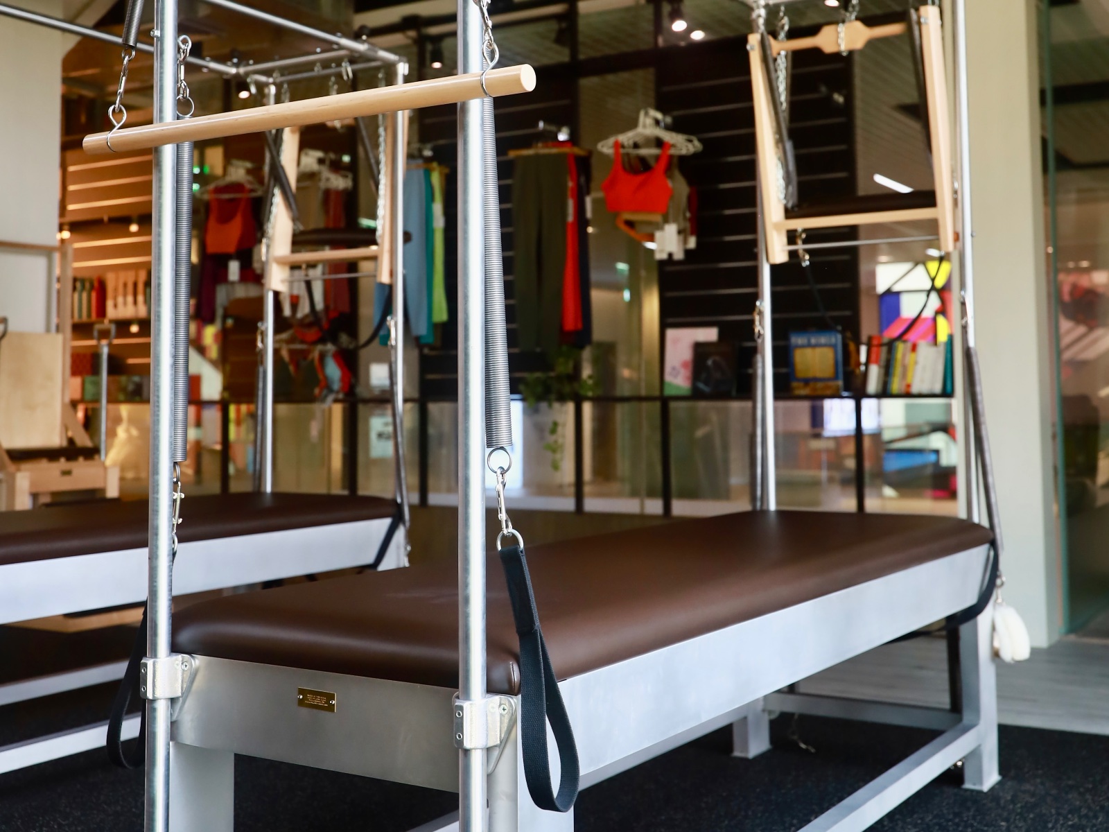 Gratz Cadillac (Trapeze Table) with springs, bars, and straps